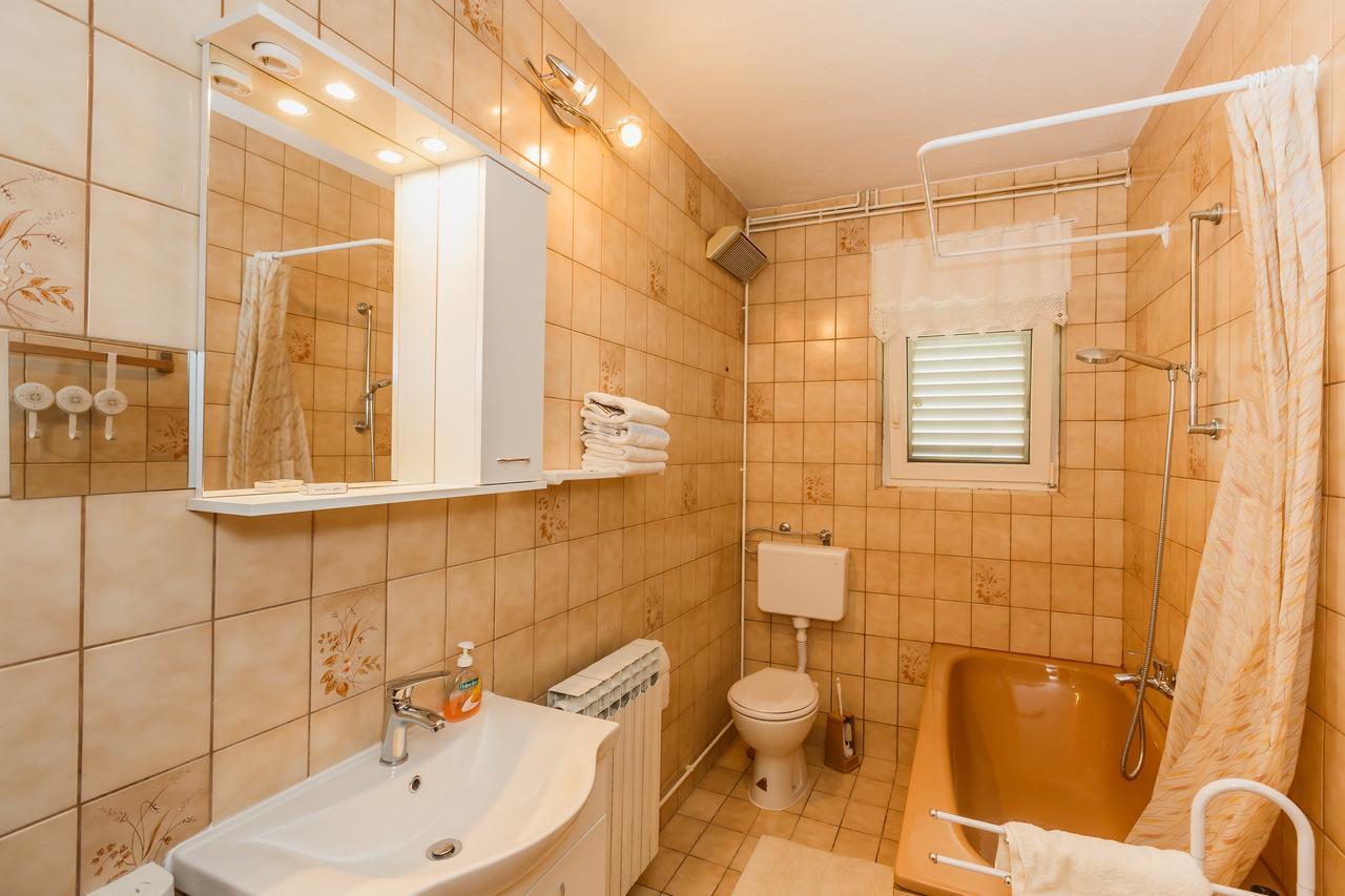 Apartman Mila Apartment Kaštela Екстериор снимка